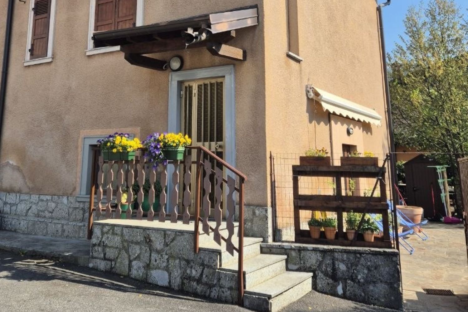Luca Affitta Le Camere ingresso